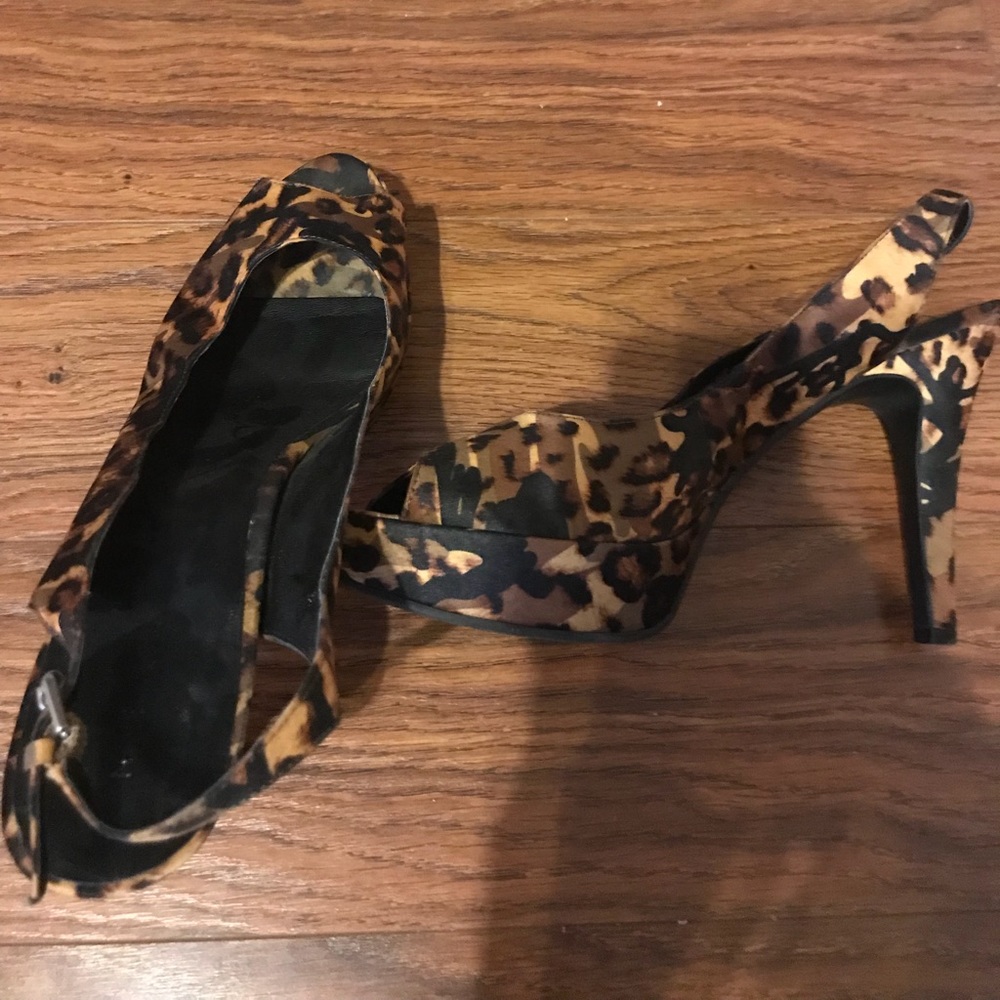 Leopard Pattern Platform Heels with Strappy Back